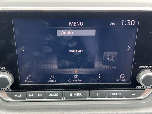 Used 2025 Nissan Rogue SV AWD/4WD image 11