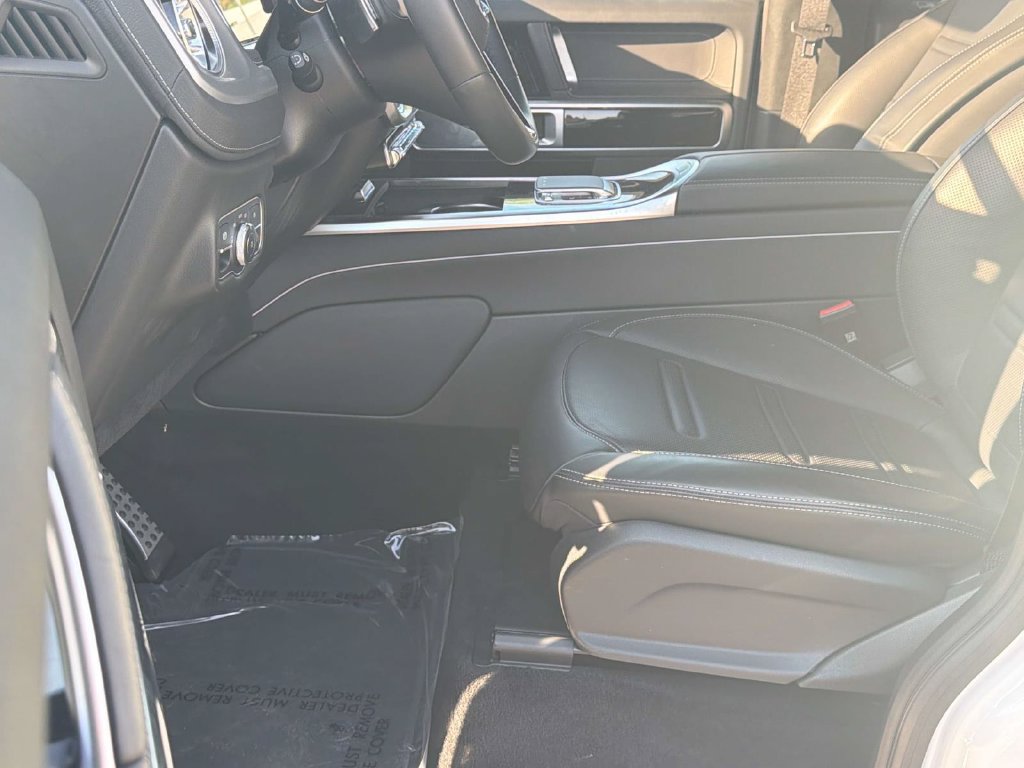 Used 2025 Mercedes-Benz G 550 image 17
