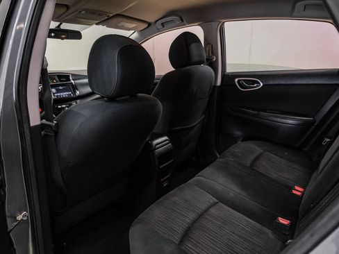 Used 2019 Nissan Sentra SV FWD image 37