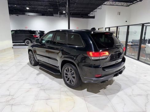 Used 2019 Jeep Grand Cherokee High Altitude RWD image 10