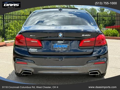 Used 2019 BMW 540i xDrive w/ M Sport Package AWD/4WD image 8