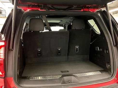 Used 2025 GMC Yukon AT4 w/ AT4 Premium Package AWD/4WD image 42
