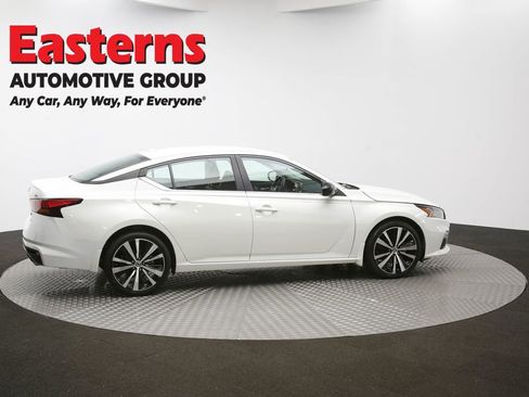 Used 2022 Nissan Altima 2.5 SR image 39