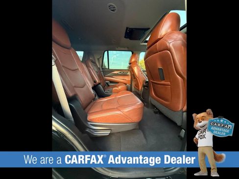 Used 2015 Cadillac Escalade Luxury AWD/4WD image 8