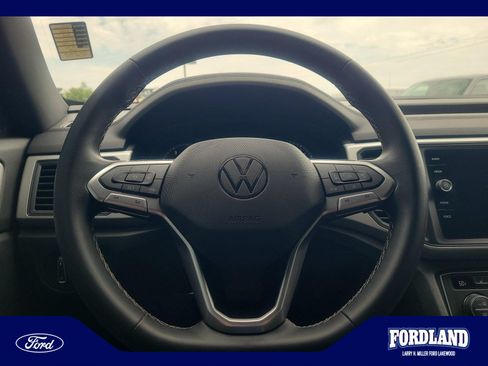 Used 2021 Volkswagen Atlas Cross Sport SE AWD/4WD image 9