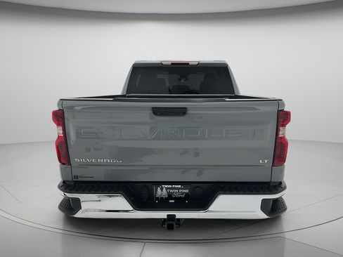 Used 2024 Chevrolet Silverado 1500 LT AWD/4WD image 6