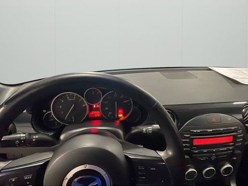 Used 2014 MAZDA MX-5 Miata Sport w/ Convenience Package RWD image 20
