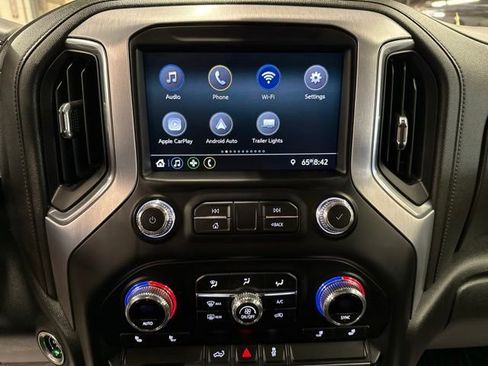 Used 2022 GMC Sierra 2500 SLE w/ SLE Convenience Package AWD/4WD image 14