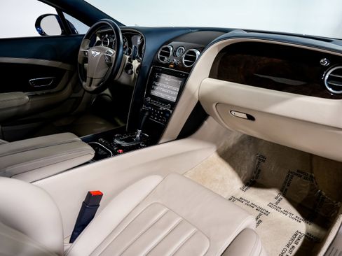 Used 2012 Bentley Continental GT image 33