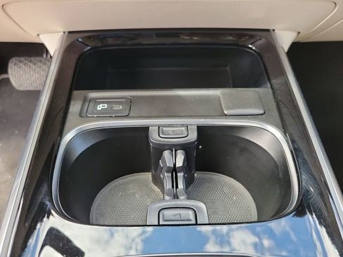 Used 2021 Mercedes-Benz GLA 250 image 28