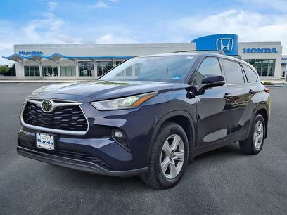 Used 2020 Toyota Highlander LE