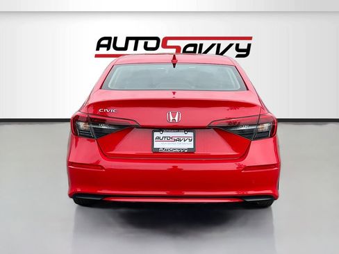 Used 2024 Honda Civic LX image 6