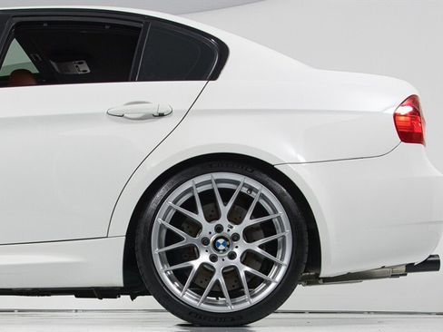 Used 2011 BMW M3 Sedan RWD image 7