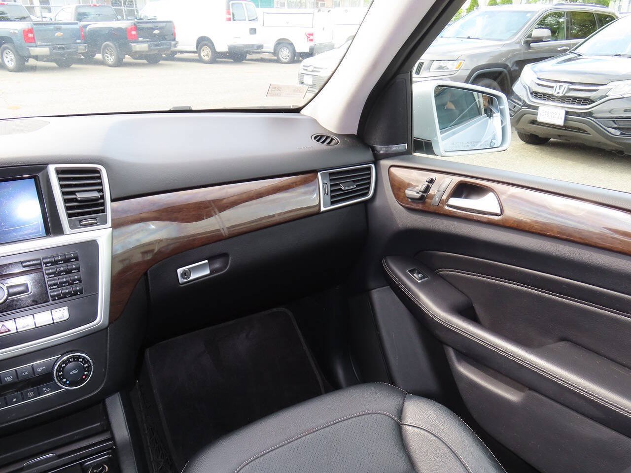 Used 2015 Mercedes-Benz ML 350 4MATIC image 15