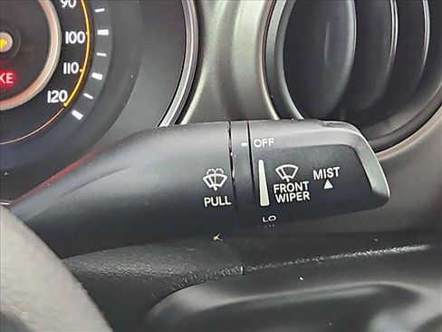 Used 2018 Jeep Wrangler Unlimited Sport S AWD/4WD image 28