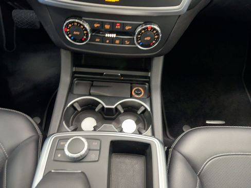 Used 2015 Mercedes-Benz ML 350 2WD image 23