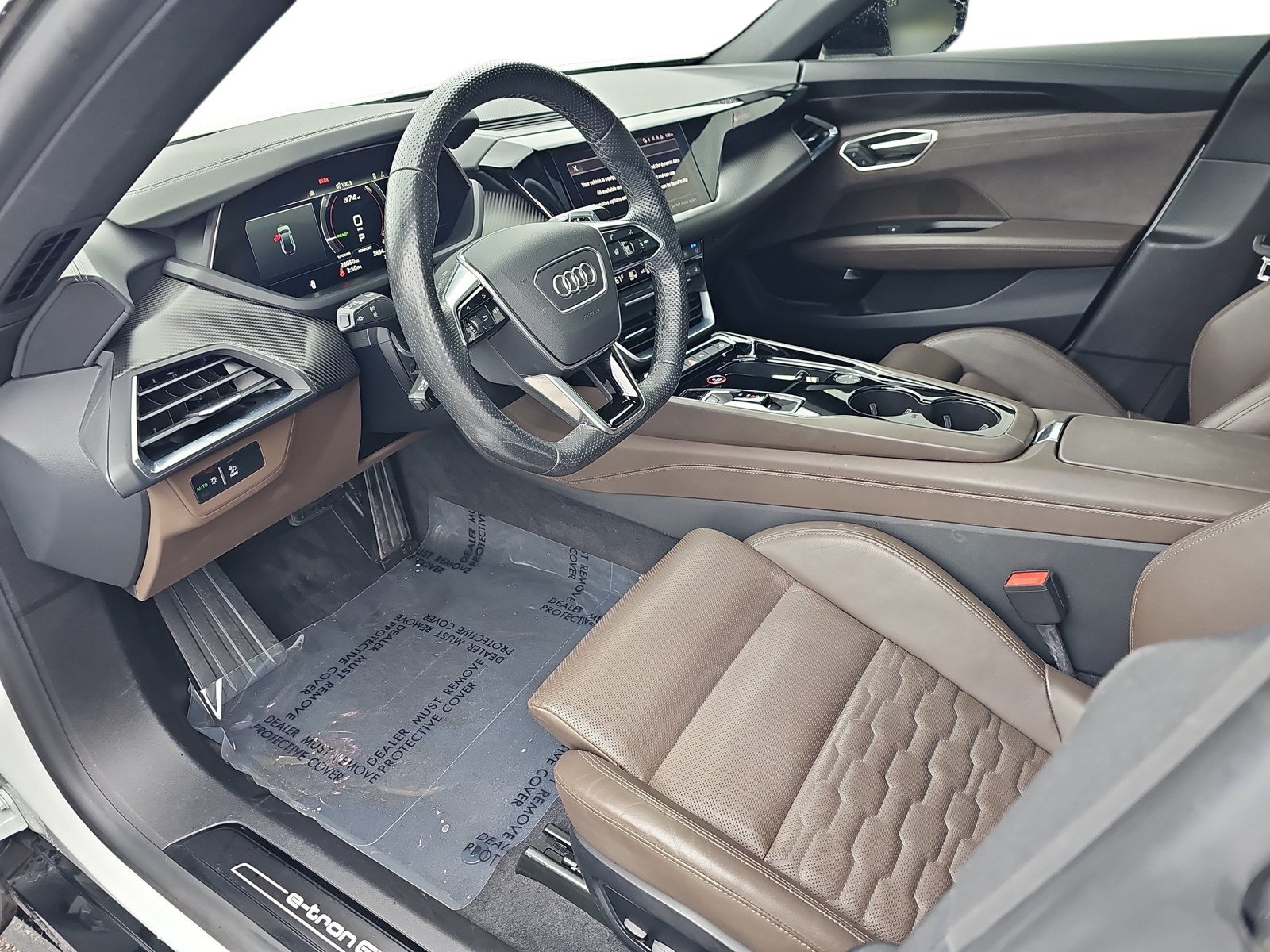 Used 2024 Audi e-tron GT Premium Plus AWD/4WD image 13