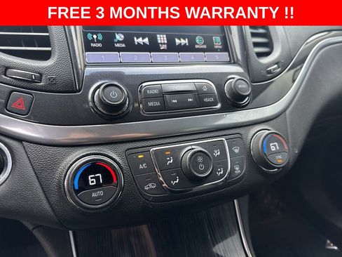 Used 2019 Chevrolet Impala LT image 19