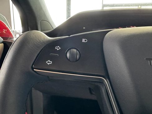 Used 2022 Tesla Model X Plaid AWD/4WD image 32