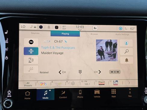 New 2026 Jeep Grand Wagoneer 4WD image 17
