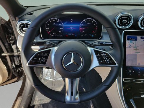 Used 2025 Mercedes-Benz C 300 Sedan image 21