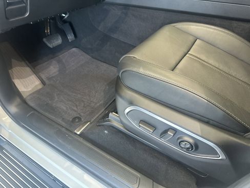 New 2026 Jeep Grand Wagoneer L Limited AWD/4WD image 13