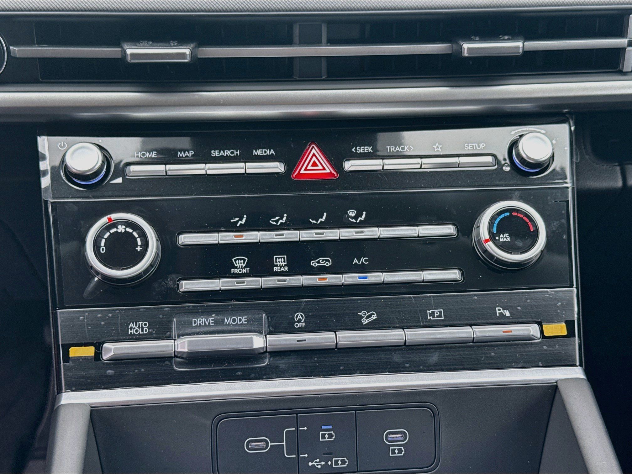 New 2027 Hyundai Santa Fe SE FWD image 12