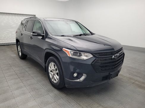 Used 2020 Chevrolet Traverse LT image 13
