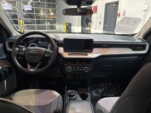 Used 2024 Ford Maverick XLT image 30