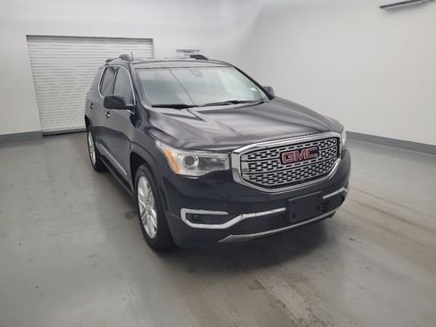 Used 2017 GMC Acadia Denali w/ Technology Package AWD/4WD image 13