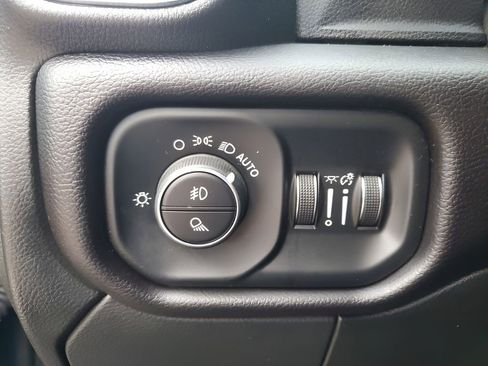 Used 2023 RAM 2500 Laramie image 32