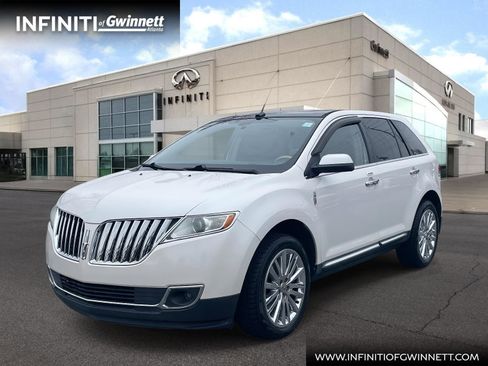 Used 2011 Lincoln MKX 2WD w/ 102A Rapid Spec Order Code image 1