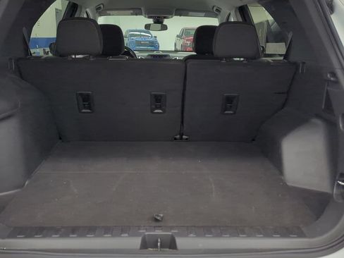 Used 2023 Chevrolet Equinox LT FWD image 22