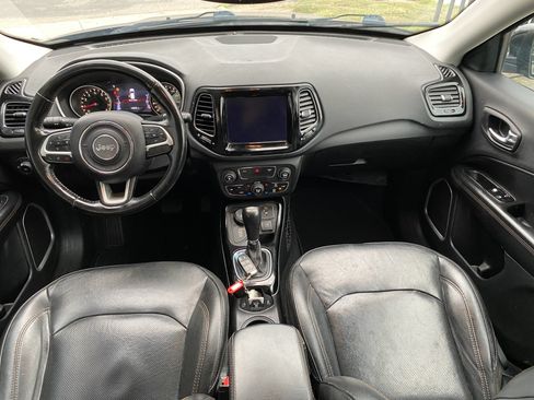 Used 2019 Jeep Compass Limited AWD/4WD image 4