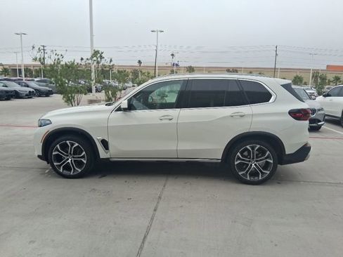 Used 2024 BMW X5 xDrive40i w/ Premium Package AWD/4WD image 10