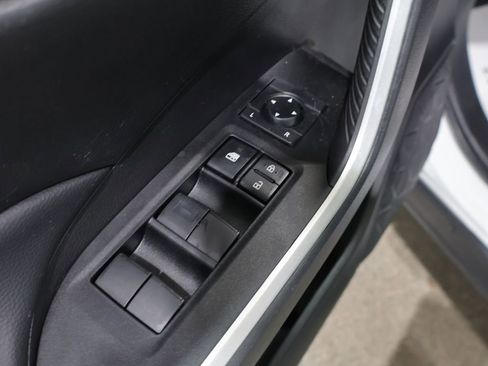 Used 2023 Toyota RAV4 LE AWD/4WD image 14
