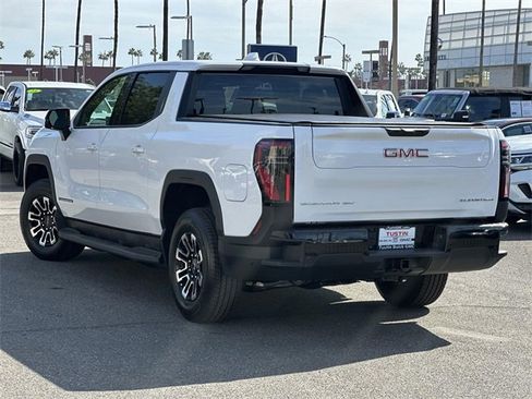 New 2026 GMC Sierra EV Elevation image 5