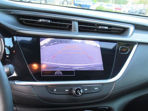 Used 2021 Buick Encore GX Preferred w/ Cold Weather Comfort Package image 22