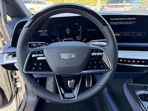 New 2026 Cadillac Optiq Luxury 2 image 26