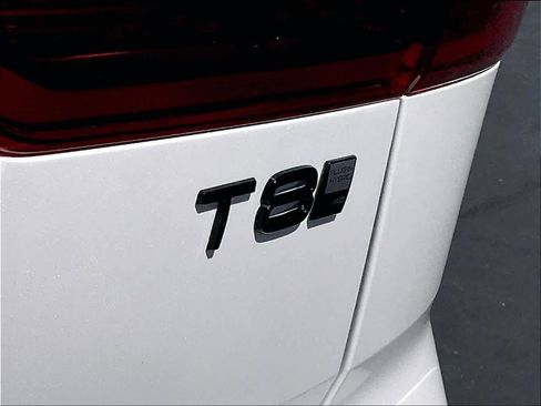 New 2026 Volvo XC60 T8 Ultra w/ Climate Package AWD/4WD image 26
