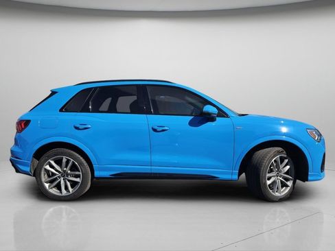 Used 2022 Audi Q3 2.0T Premium Plus w/ Premium Plus Package AWD/4WD image 25