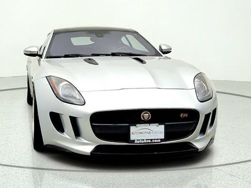 Used 2017 Jaguar F-TYPE S RWD image 2