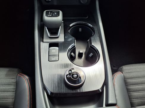 New 2026 Nissan Rogue SV AWD/4WD image 33