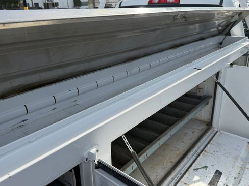 Used 2019 Chevrolet Silverado 2500 W/T w/ WT Convenience Package AWD/4WD image 32