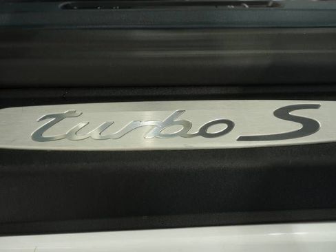 Certified 2017 Porsche 911 Turbo S image 31