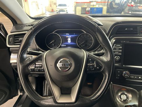 Used 2020 Nissan Maxima 3.5 SV w/ Floor Mat Group FWD image 12