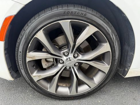 Used 2015 Chrysler 200 C w/ Navigation & Sound Group I FWD image 26