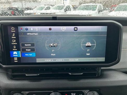 Used 2025 Jeep Wrangler Sport S image 33