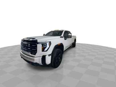 Used 2025 GMC Sierra 2500 AT4 w/ AT4 Premium Plus Package