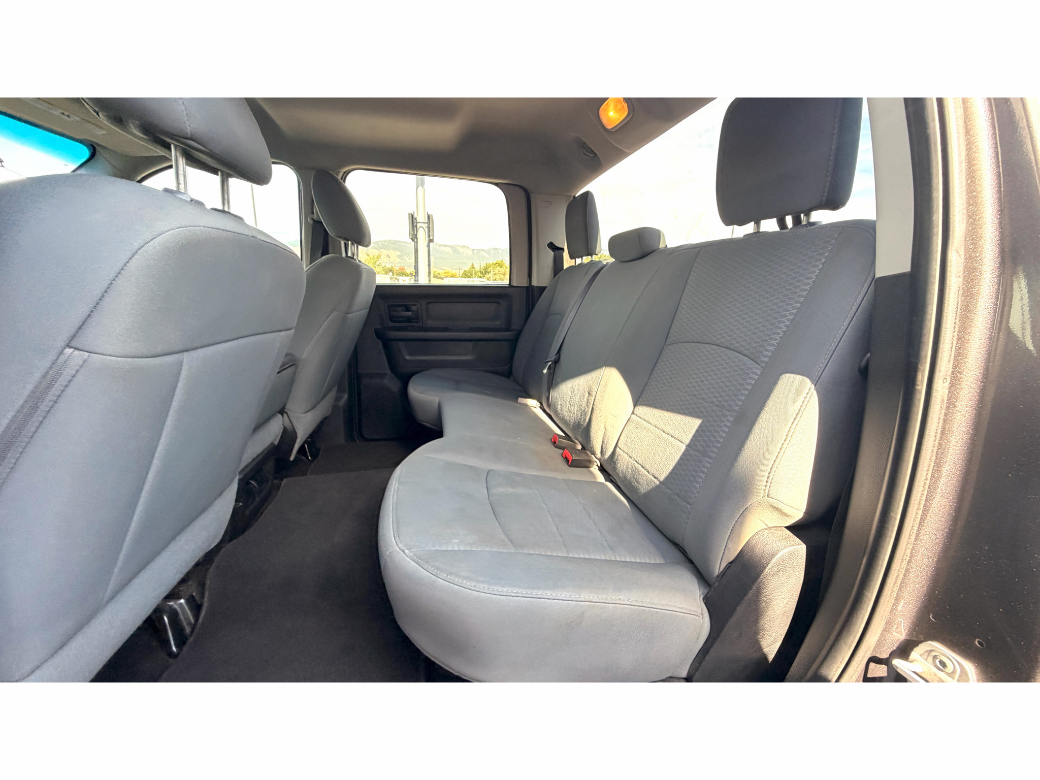 Used 2014 RAM 1500 Express AWD/4WD image 17